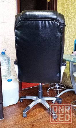 Крупное кресло. кожа. Донецк - изображение 5