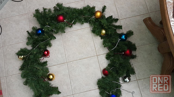 искусственная еловая гирлянда хвойная с елочными игрушками 2м Донецк - изображение 4