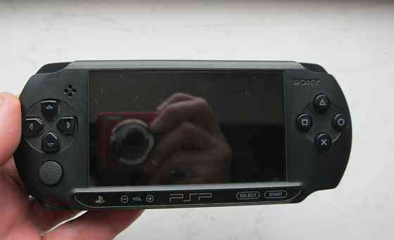 Sony PSP street e-1008+8Gb+зарядное+чехол Донецк