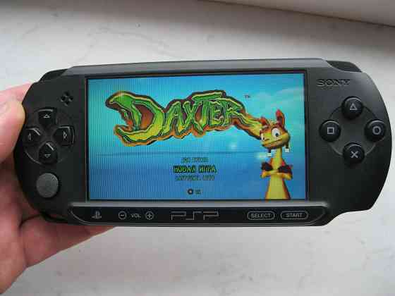 Sony PSP street e-1008+8Gb+зарядное+чехол Донецк