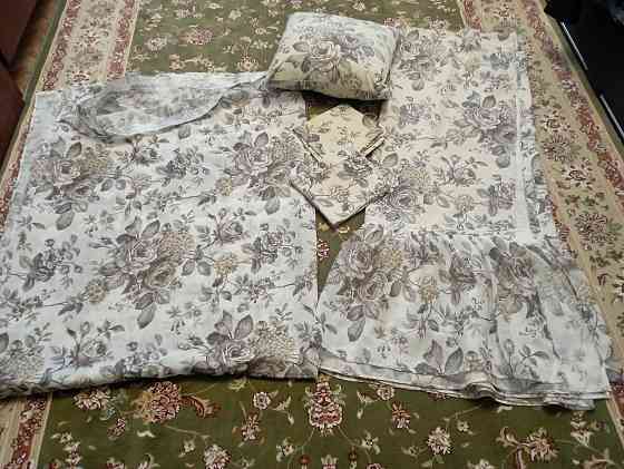 Комплект ,Покрывало + штора + подушка + 3 наволочкт Макеевка