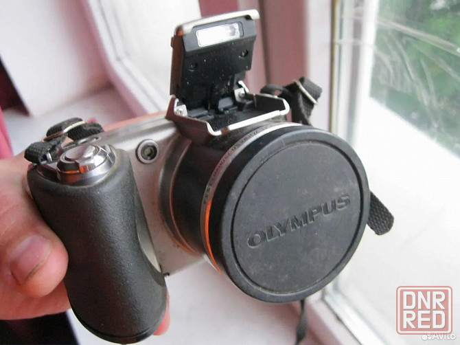 Цифровой 15 кратный 12Mpx фотоаппарат Olympus SP-6 Донецк - изображение 1