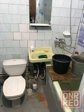 Сдам 1ком крупногабаритная Текстильщик ул Петровского ост 22 училище 7/9 с мебелью и техникой Донецк - изображение 3