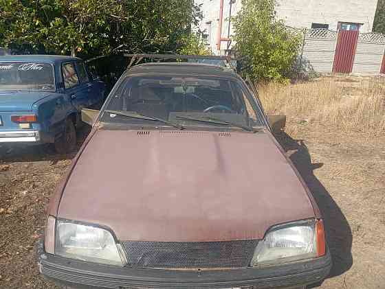 Opel Record 2.2L 1986г Макеевка
