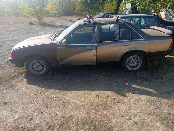 Opel Record 2.2L 1986г Макеевка