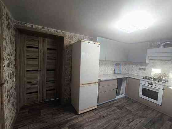 Продается дом с ремонтом и участком Мариуполь