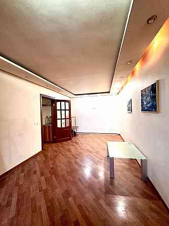 Продается 2-х комн. квартира в г. Донецк, ул. Прожекторная (ор-р ресторан «Beerstown») Донецк