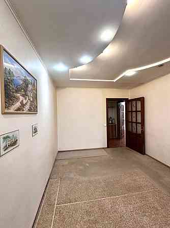 Продается 2-х комн. квартира в г. Донецк, ул. Прожекторная (ор-р ресторан «Beerstown») Донецк