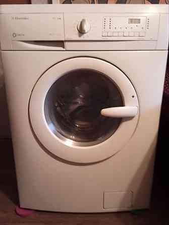 Стиральная машина + 2 телевизора Макеевка