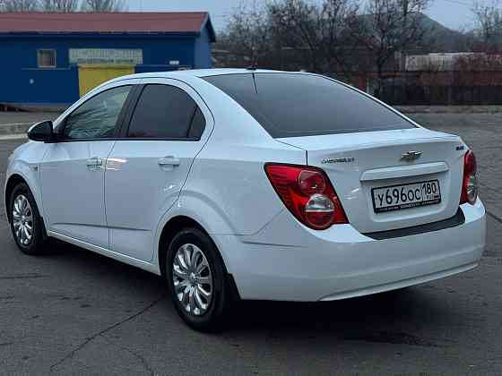 Chevrolet Aveo T300 1.6 AT Донецк
