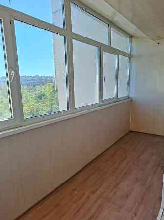 Продам 3ком.кв.+ 2 санузла, центр.район Мариуполь