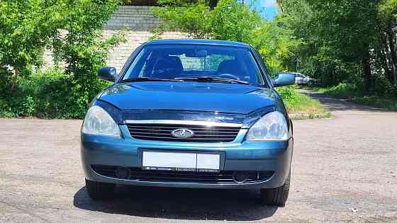 Продам машину Лада Приора Макеевка