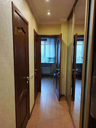 Продам 4-х комн. кв. ул. Высоцкого, дорогой ремонт, встроенная мебель. Донецк