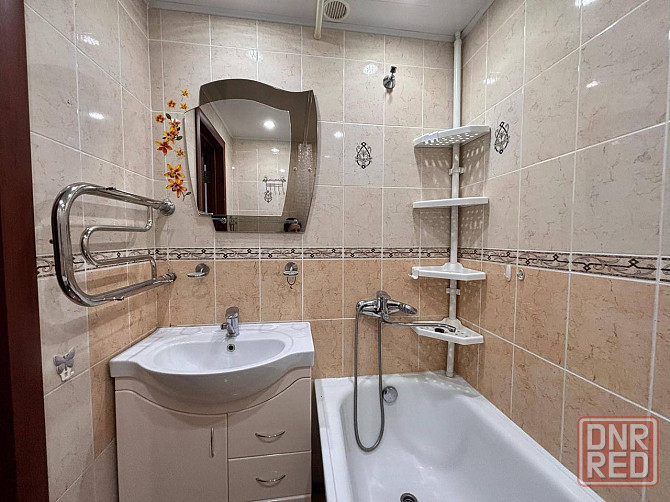 Cдаю трёшку, недавно сделан фасад, подъезд чистый и аккуратный. Ильичёвский район. Мариуполь - изображение 7