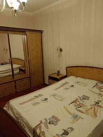 Сдам 2х комнатную квартиру центр города , на площади Ленина Донецк