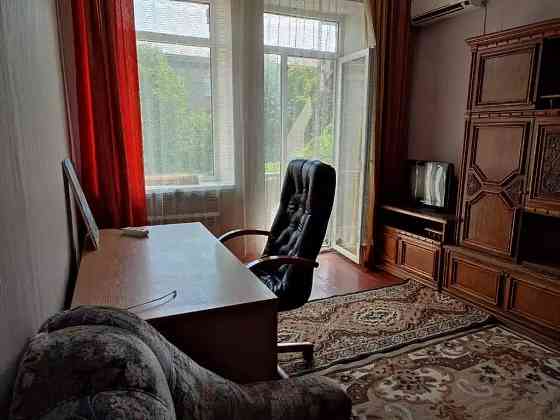 Сдам 1к однокомнатную квартиру в районе Киевского . Этаж 4/5. Площадь 39 м². Донецк