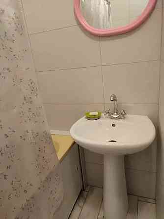 Сдам 1к однокомнатную квартиру в районе Киевского . Этаж 4/5. Площадь 39 м². Донецк