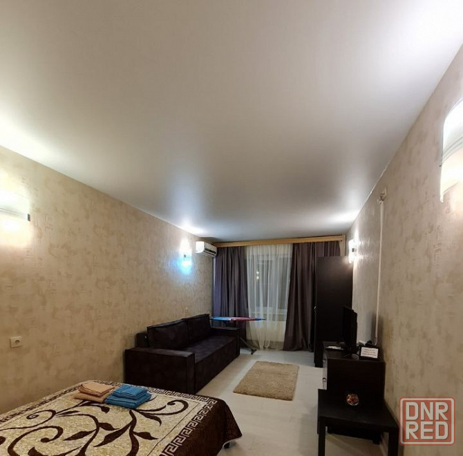 Сдается 2х комнатная квартира,расположенная в Будённовском районе. Донецк - изображение 1