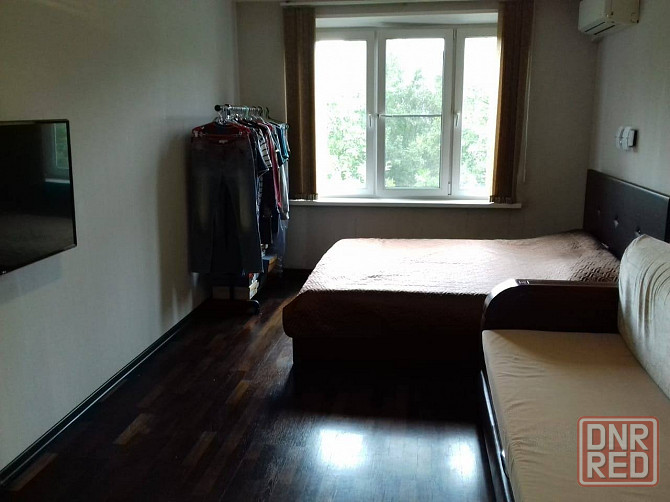 Сдам 1-комнатную квартиру в Буденовском районе, Цветочный. Донецк - изображение 2