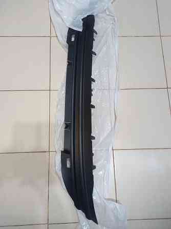 Накладка переднего бампера Пежо 308 2007-2014 Донецк