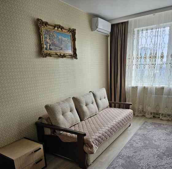 Однушка в Буденновском районе у Майского. Этаж 1/2. Донецк