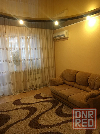 Сдам 2-комн.м- н Зелёный Макеевка - изображение 1
