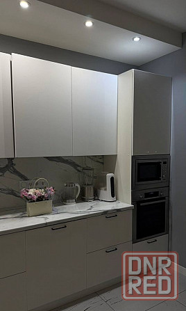 Предлагаю в аренду шикарную двухкомнатную квартиру в Ворошиловском районе. Донецк - изображение 2