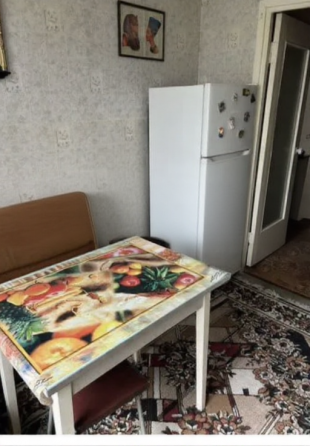 продается 3к, на островского, текстильщик Донецк