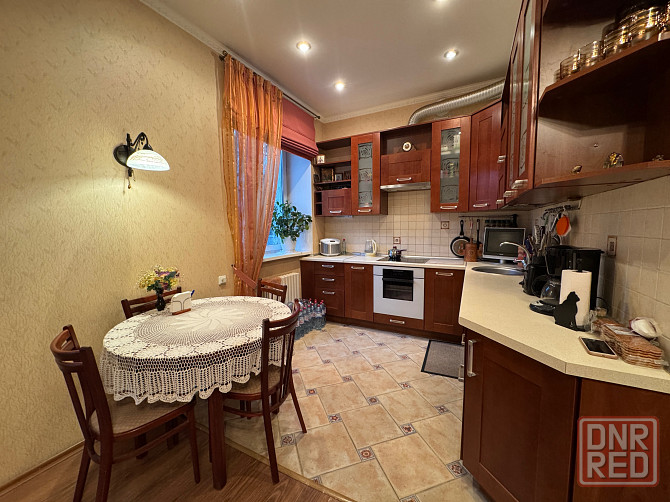 Продажа 2 ком. кв., 55 м2 с Ремонтом! в Сердце Донецка! Бульвар Пушкина! Быстрая Сделка! Донецк - изображение 1