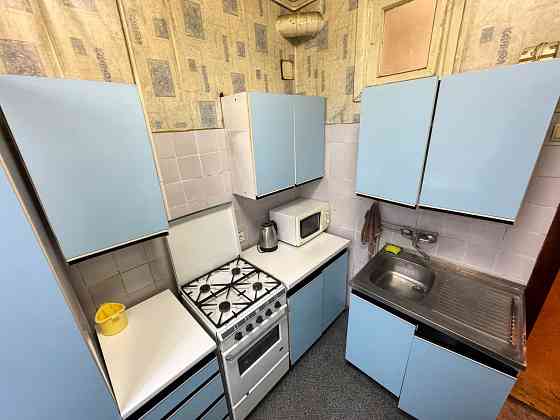 Продажа Крупногабаритной Сталинки в Центре Города под Ремонт ! Документы готовы! Быстрая Сделка! Донецк