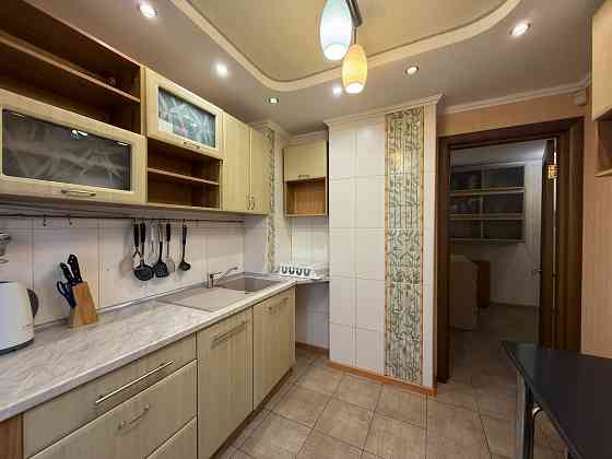 Продам 3 ком.кв Калининский район, проспект Ильича, Больница Калинина, Молоко Донецк