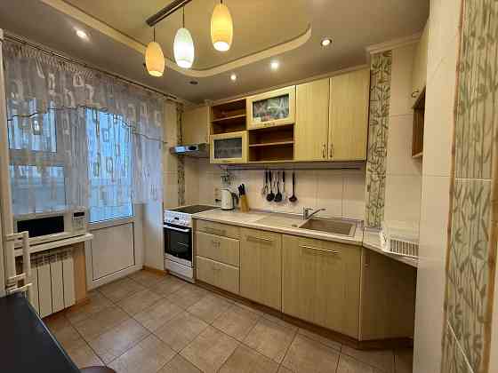 Продам 3 ком.кв Калининский район, проспект Ильича, Больница Калинина, Молоко Донецк