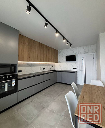 Донецк проспект Ильича Ворош и-на Собственник Донецк - изображение 1