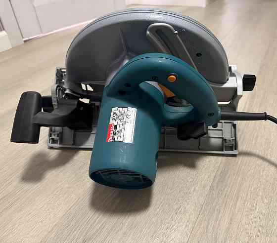 Пила дисковая Makita 5903R новая Амвросиевка