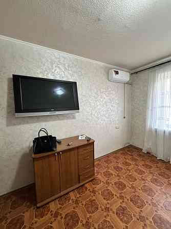 Сдам 2 ком.кв Донецк, Буденновский район, ул. Независимости, возле кафе Базилик, Донецк