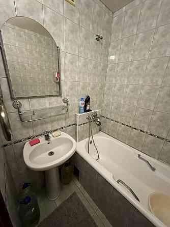 Сдам 2 ком.кв Донецк, Буденновский район, ул. Независимости, возле кафе Базилик, Донецк