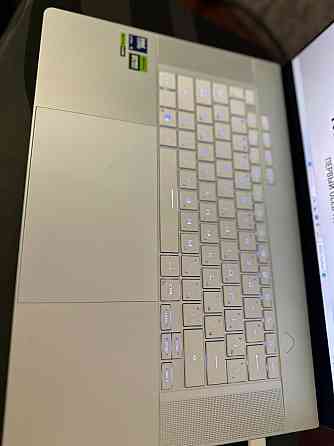 Мощный тонкий лёгкий геймер ноут Asus Rog Zephyrus Донецк