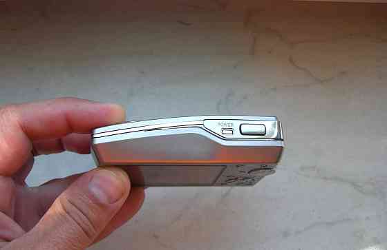 Цифровой фотоаппарат olympus m 810+зарядное+карта памяти Донецк