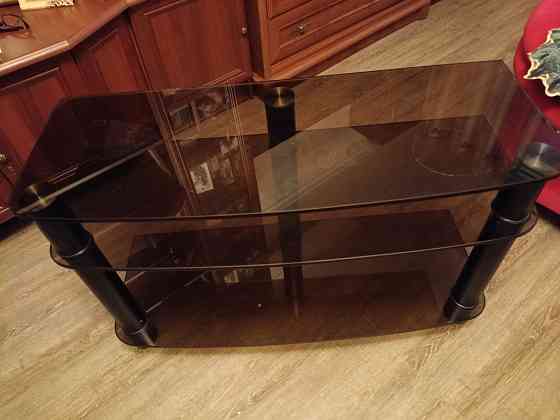 Продам тумбу под телевизор Донецк