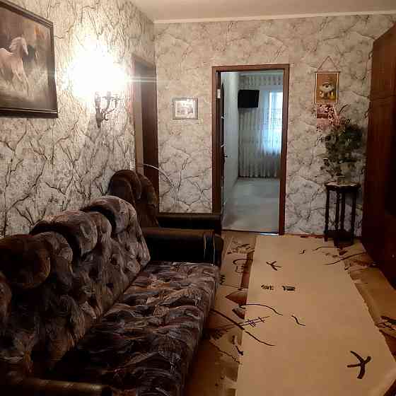 Продажа трёхкомнатной квартиры в районе "Галактики". Донецк