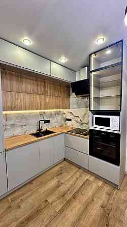 Сдаю 1-комнатную квартиру с аккуратным ремонтом в Центральном районе. Мариуполь