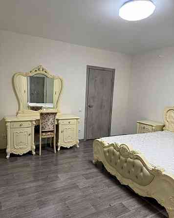 Сдается очень теплая, двухкомнатная квартира в Ворошиловском районе, площадь Конституции, набережная Донецк