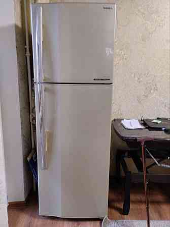 Продам холодильник Донецк