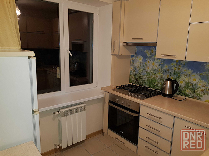 2-к квартира, 65 м2, 2/5 эт. Мариуполь - изображение 1