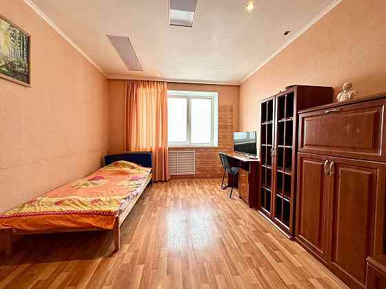 Сдаётся уютненькая двухкомнатная квартира в самом центре города Мариуполь. Мариуполь