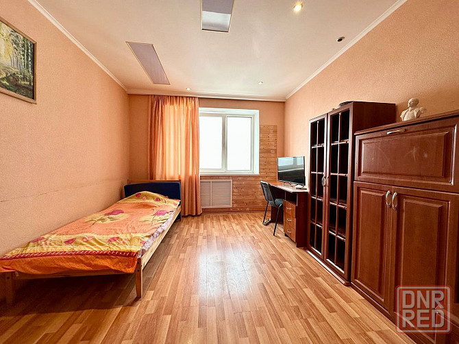 Сдаётся уютненькая двухкомнатная квартира в самом центре города Мариуполь. Мариуполь - изображение 1