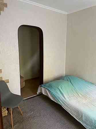 в ворошиловский район 1к квартира -дом в общем дворе .с парковкой Донецк