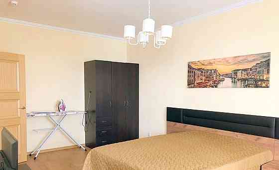 Сдам в аренду однокомнатную квартиру на Набережной в Ворошиловском районе Донецка. Донецк