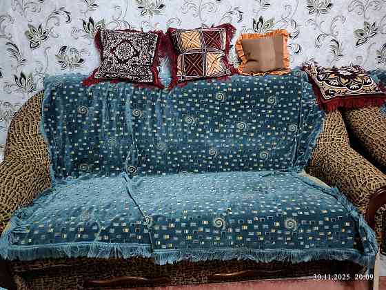 Продам диван и кресло Донецк