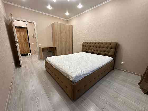 Сдаю комфортабельную квартиру с современным ремонтом и новой техникой в Приморском районе. Мариуполь